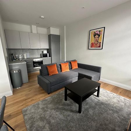 Winchester Street Apartments By Urban Abode Basingstoke Exterior foto